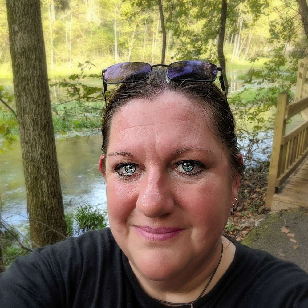 Meet your Posher, Amy